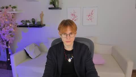 LIAM online show from March 25, 5:11 am