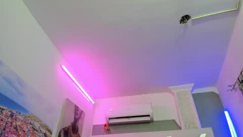 liam online show from September 12, 12:27 pm