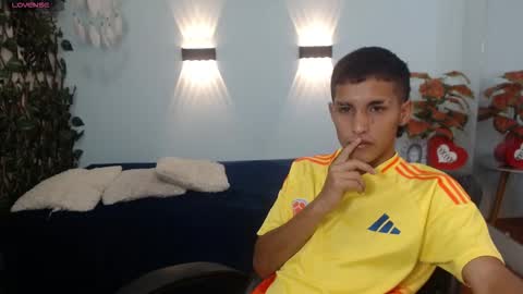 LiamBlack16 online show from October 11, 12:09 pm