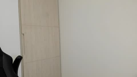 Liam online show from February 17, 4:44 am