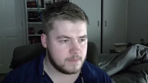 Liam Fox online show from November 16, 2:14 am