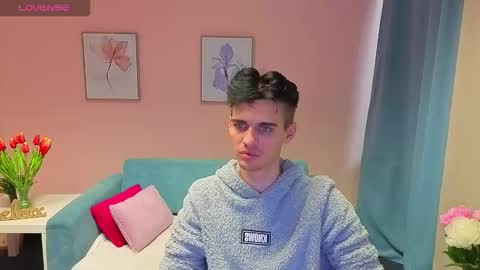 liammerci online show from November 10, 12:21 pm