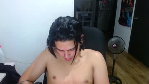 liamrides online show from September 20, 2:22 am