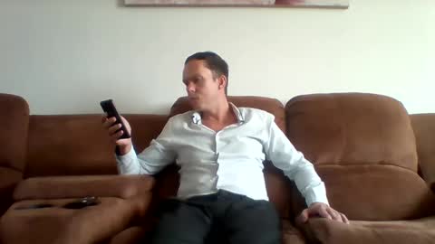 Snapshot of liamrosezn chatting on February 11, 12:48 pm LiamRose online show from February 11, 12:48 pm