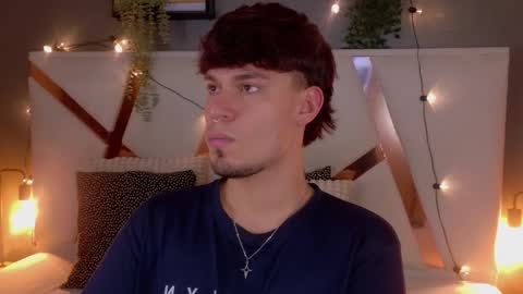 Liam Thunder online show from November 28, 2:59 am