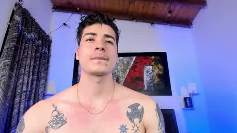 Snapshot of liamwyatt_ chatting on October 23, 4:49 am liamwyatt_ online show from October 23, 4:49 am