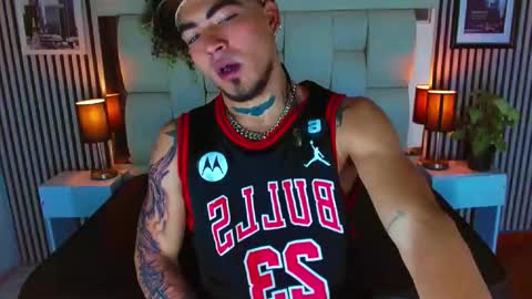 Lihan online show from November 27, 1:04 pm