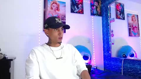 Daniel online show from November 9, 6:01 pm