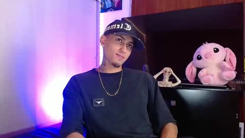 Daniel online show from December 5, 4:36 pm