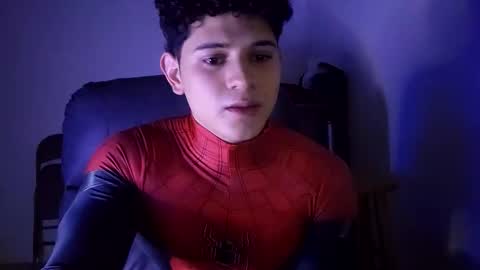 Snapshot of lilhotnando chatting on October 22, 3:32 am Fernando online show from October 22, 3:32 am