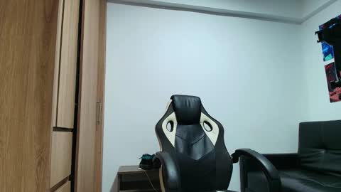 Lior Vante online show from March 16, 12:50 am