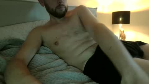 liquid79 online show from November 9, 12:31 pm