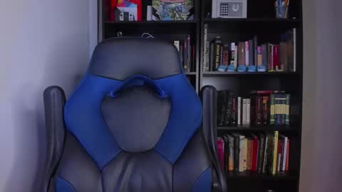 Literateboy online show from November 6, 1:08 am