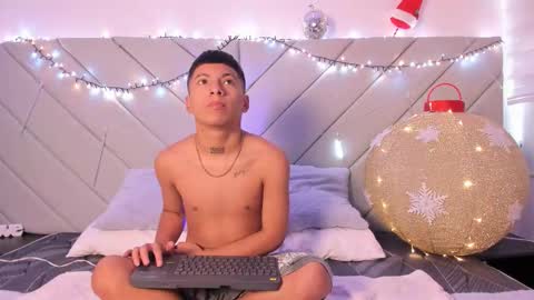 little_kris1 online show from November 21, 12:26 pm