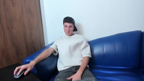 DANNY online show from November 29, 5:37 pm