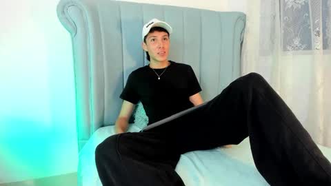 DANNY online show from February 10, 8:57 pm