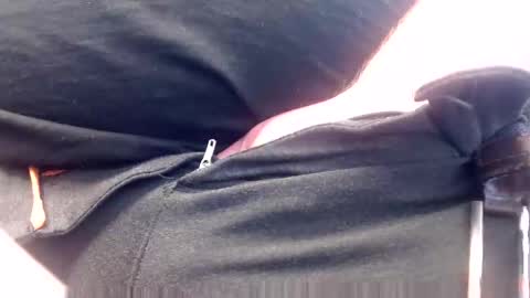 littlesweetcockcumshot online show from March 7, 9:29 am