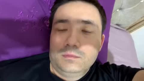 live_1119 online show from November 14, 9:05 pm