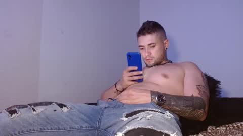 Snapshot of lliamm_2 chatting on October 8, 7:46 am lliamm 2 online show from October 8, 7:46 am