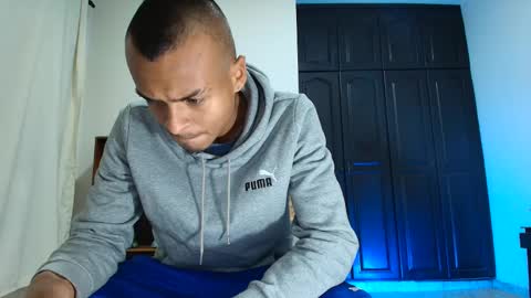 edwin online show from December 5, 8:00 am