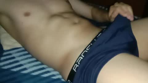 Snapshot of loco_boy007 chatting on September 13, 5:19 am loco_boy007 online show from September 13, 5:19 am