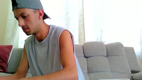 logaan_grey online show from November 7, 4:21 pm