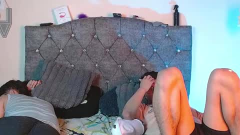 Snapshot of logan_willyams_ chatting on September 13, 11:17 pm logan_willyams_ online show from September 13, 11:17 pm