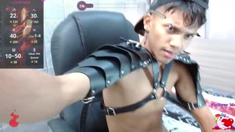 Snapshot of loistwink_1 chatting on January 24, 4:37 am LOUIS online show from January 24, 4:37 am