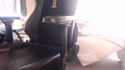 lokopopke online show from February 6, 11:54 am