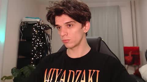 PVT AND MENU ACTIVE online show from September 23, 4:28 pm