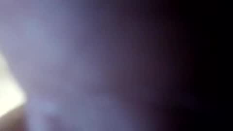 longdonglouie47 online show from September 10, 8:57 am