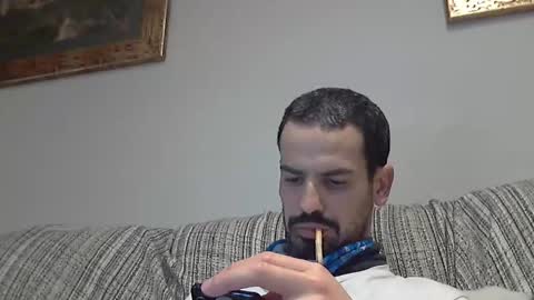 Alejandro Rulitos Twitter longnight55 Intagram 5longnight5 online show from December 20, 5:09 pm