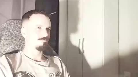 Lucas online show from September 19, 12:49 pm