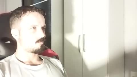 Lucas online show from March 11, 12:39 pm