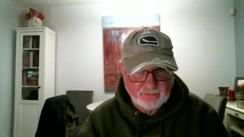 Snapshot of loop102 chatting on September 13, 4:24 am loop102 online show from September 13, 4:24 am