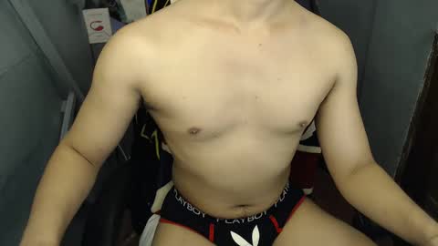 Snapshot of lord_of_cum69 chatting on March 6, 5:57 am Macky online show from March 6, 5:57 am
