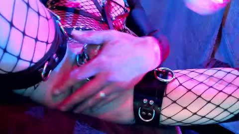 Snapshot of lordsexsmith chatting on October 30, 2:13 am Sexsmith online show from October 30, 2:13 am