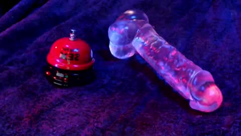 Snapshot of lordsexsmith chatting on September 25, 2:43 am Sexsmith online show from September 25, 2:43 am