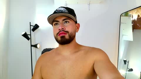 JUAN  JUAN online show from April 9, 3:15 am