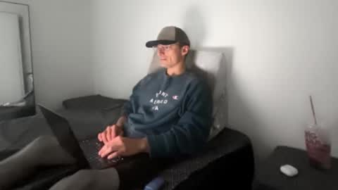 lostpuppyboy online show from September 29, 11:55 pm