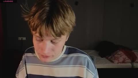 louie_evans online show from October 9, 3:39 pm