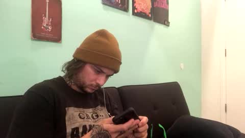 Snapshot of lovelove9915 chatting on October 28, 10:56 pm lovelove9915 online show from October 28, 10:56 pm