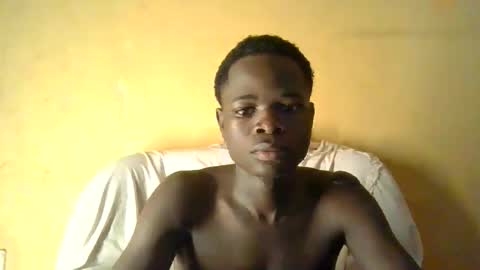 lovelyguy1111 online show from April 30, 10:33 am