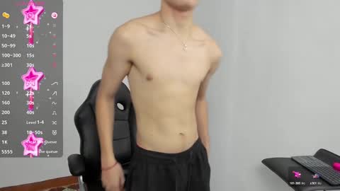 lUAN online show from February 1, 11:10 am