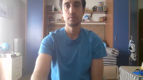 Snapshot of luca_f4 chatting on October 13, 2:01 pm Luca online show from October 13, 2:01 pm