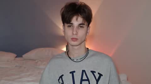 lucacharm online show from January 9, 5:02 am