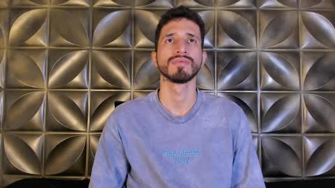 Lucas online show from April 5, 2:41 am