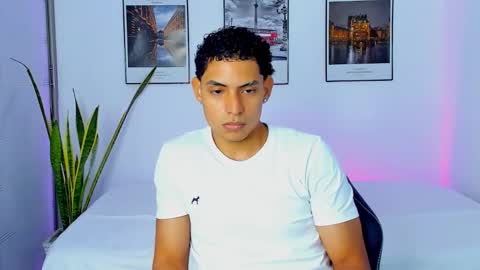 Lucas Blake online show from November 3, 9:27 pm