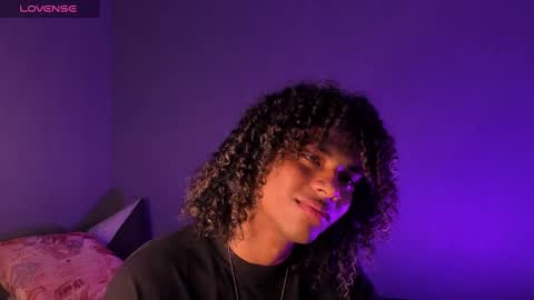   online show from December 20, 8:23 pm