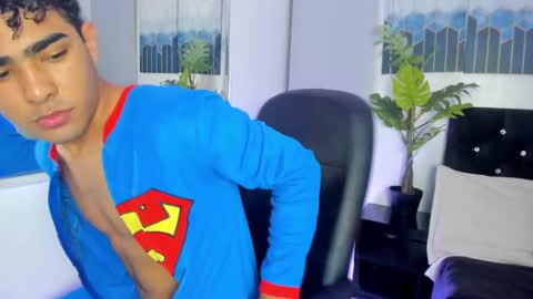 lucascarterr online show from March 2, 3:34 am